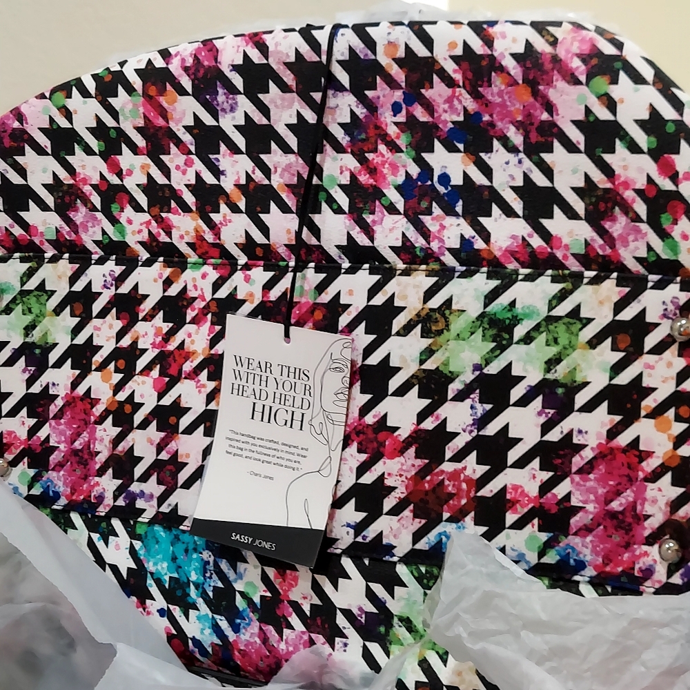 SJ Hound's Tooth Weekender NWT / NEVER USED or OPENED